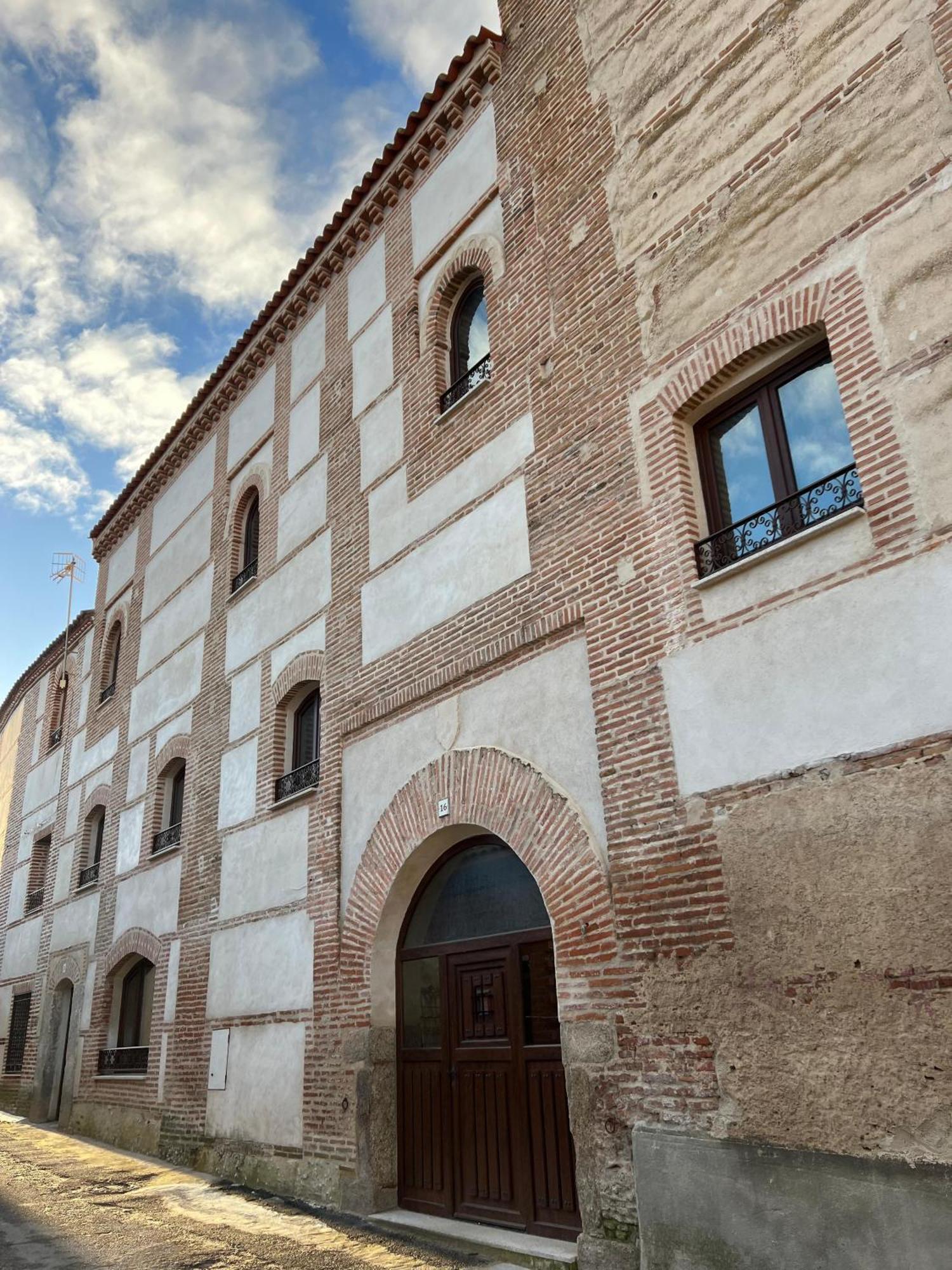 Casa Rural El Torreon Fontiveros Esterno foto